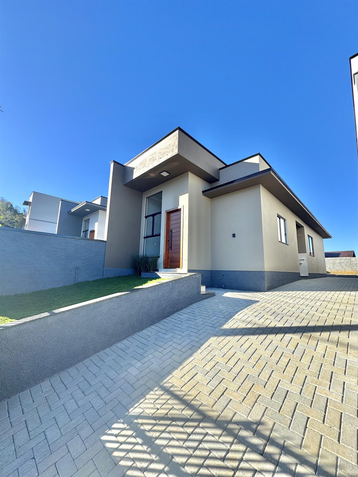 Imóvel 01 à venda em Indaial: casa com 2 quartos sendo 1 suíte